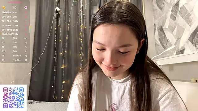 KiraVelvet online show from 12/14/25, 05:07