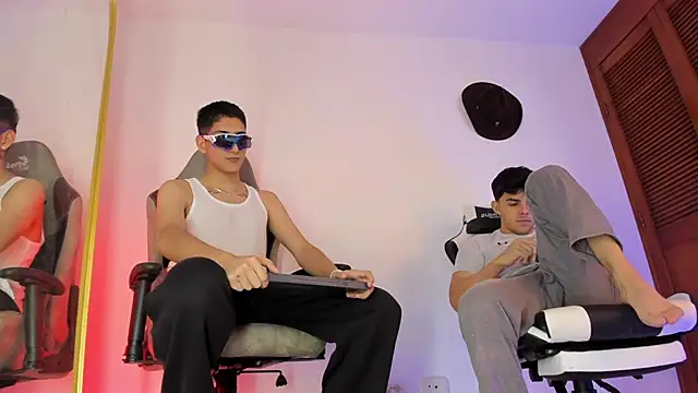 sotooliver3 online show from 09/16/25, 08:10