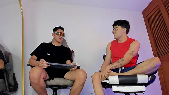 sotooliver3 online show from 02/09/26, 08:35