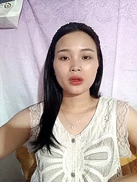 Snapshot of Lili_lovely chatting on 09/24/25, 07:12 Lili lovely online show from 09/24/25, 07:12
