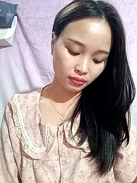 Lili lovely online show from 11/23/25, 02:00