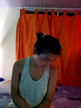 Nezuko-uWux online show from 10/17/25, 05:43