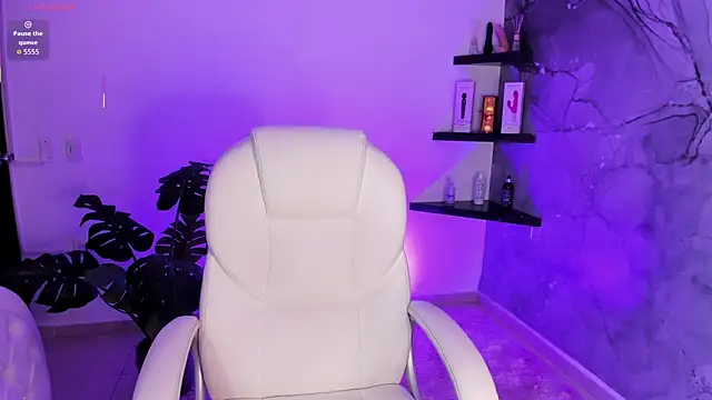 Lilokat  online show from 11/09/25, 03:38