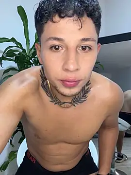 christhoper cock online show from 02/17/26, 04:42