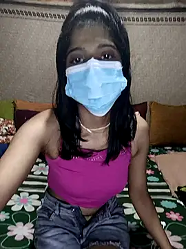 Snapshot of emali_baba chatting on 10/17/25, 03:53 emali baba online show from 10/17/25, 03:53