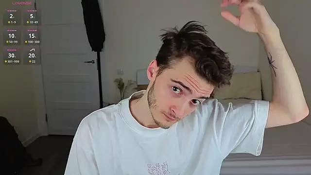 spider    man online show from 04/23/26, 01:57