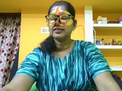 kavya1 online show from 10/12/25, 04:55
