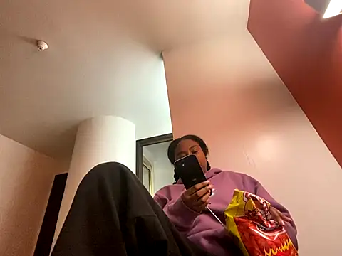 princesslivv online show from 11/05/25, 12:43