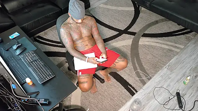 SLANGONDEMHOES online show from 09/19/25, 09:15