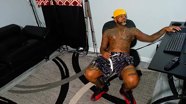 SLANGONDEMHOES online show from 11/05/25, 12:16