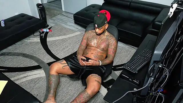 SLANGONDEMHOES online show from 01/12/26, 10:59