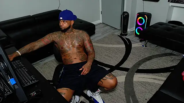 SLANGONDEMHOES online show from 02/08/26, 04:21