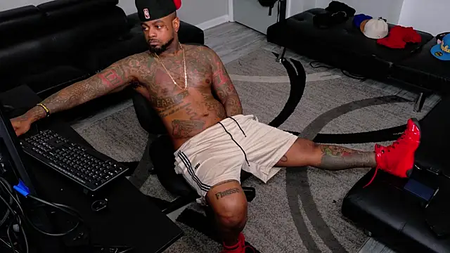 SLANGONDEMHOES online show from 04/22/26, 01:56