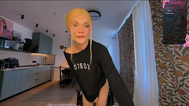 Snapshot of my-muse chatting on 09/11/25, 12:16 my-muse online show from 09/11/25, 12:16