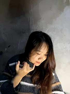 Hinne07 online show from 11/20/25, 01:17