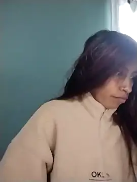 Snapshot of Pocahontas_tw chatting on 10/29/25, 03:14 Pocahontas tw online show from 10/29/25, 03:14