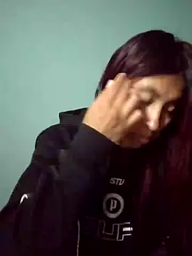 Snapshot of Pocahontas_tw chatting on 11/13/25, 02:10 Pocahontas tw online show from 11/13/25, 02:10