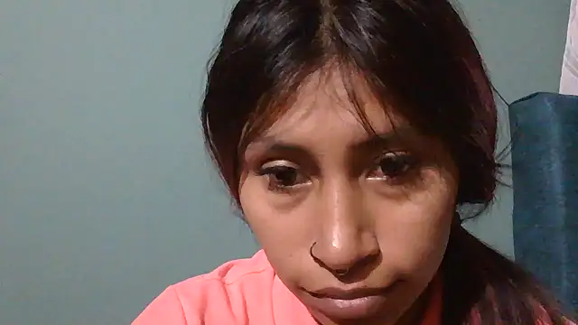 Snapshot of Pocahontas_tw chatting on 11/24/25, 01:55 Pocahontas tw online show from 11/24/25, 01:55