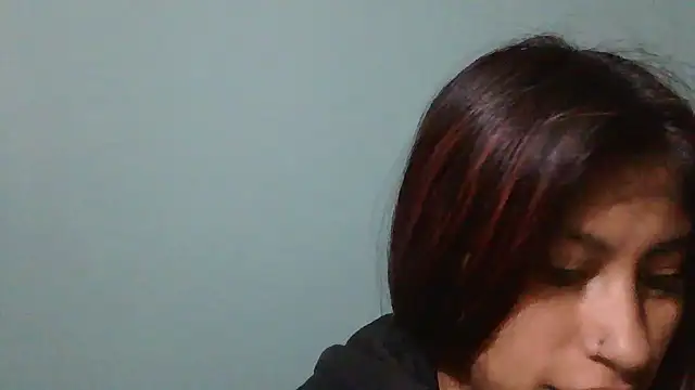 Snapshot of Pocahontas_tw chatting on 11/26/25, 06:31 Pocahontas tw online show from 11/26/25, 06:31