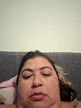 curvy diva  online show from 09/22/25, 09:33