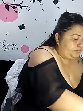 curvy diva  online show from 09/25/25, 11:14