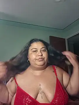 curvy diva  online show from 04/02/26, 11:52