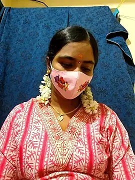 mini-queen online show from 01/10/26, 11:01