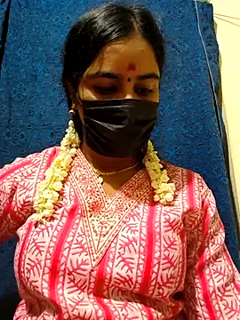 mini-queen online show from 03/27/26, 10:04