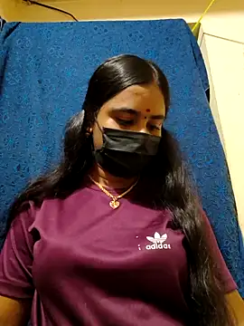 mini-queen online show from 04/03/26, 05:55