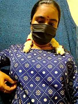 mini-queen online show from 04/12/26, 04:01