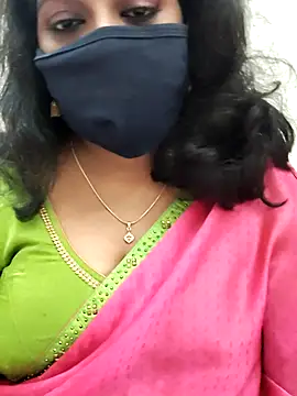 saritha29 online show from 09/29/25, 05:18