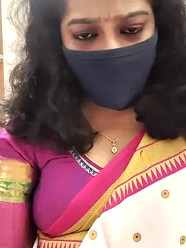 saritha29 online show from 10/13/25, 05:02