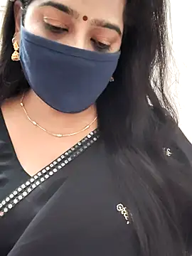 Snapshot of saritha29 chatting on 06/27/26, 04:45 saritha29 online show from 06/27/26, 04:45