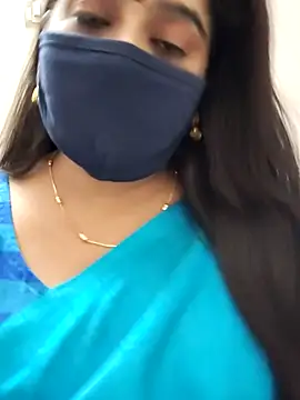 Snapshot of saritha29 chatting on 07/23/26, 05:11 saritha29 online show from 07/23/26, 05:11
