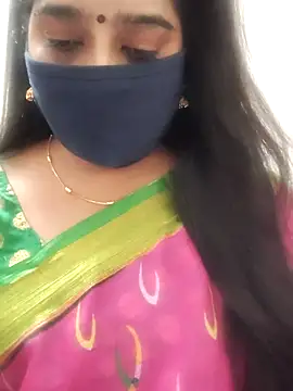 Snapshot of saritha29 chatting on 07/24/26, 05:27 saritha29 online show from 07/24/26, 05:27