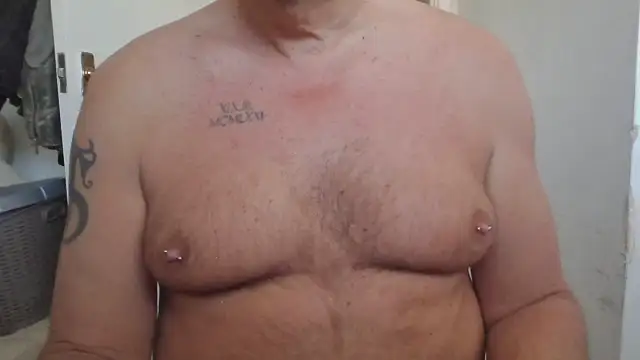 maverick3819 online show from 04/24/26, 04:53