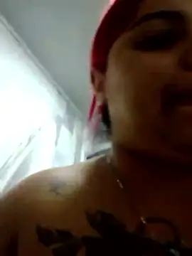 snow belle online show from 02/25/26, 02:48