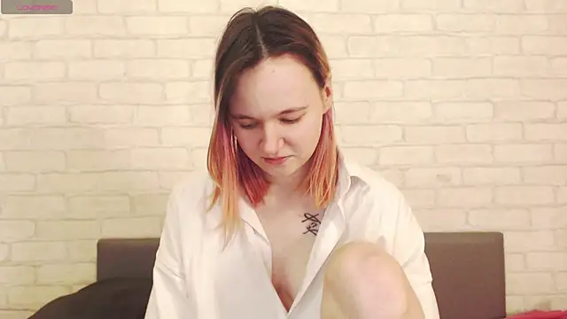 Ericha Stone online show from 04/23/26, 01:18