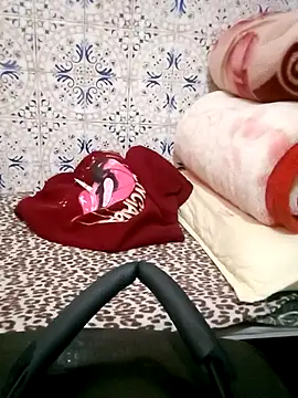 Mayamimi online show from 11/18/25, 01:37