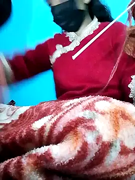 Pahadi couple online show from 10/25/25, 03:29