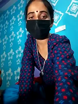 Pahadi couple online show from 12/19/25, 05:31