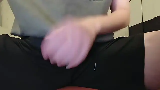 Snapshot of Dancer03 chatting on 09/26/25, 02:43 Dancer03 online show from 09/26/25, 02:43