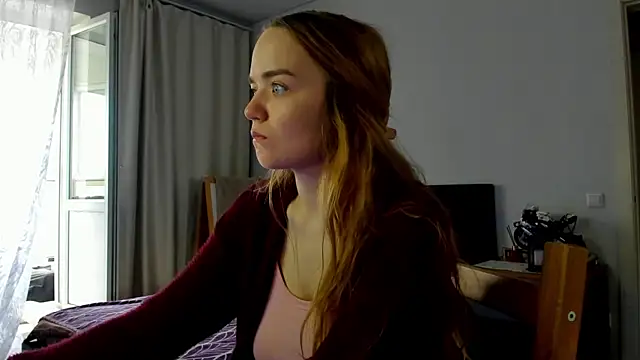 JanetShy online show from 09/17/25, 06:59