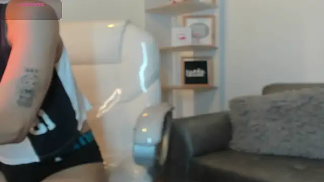 Angeel of lust online show from 11/14/25, 04:33