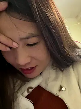 LiLy-0477 online show from 11/17/25, 07:58