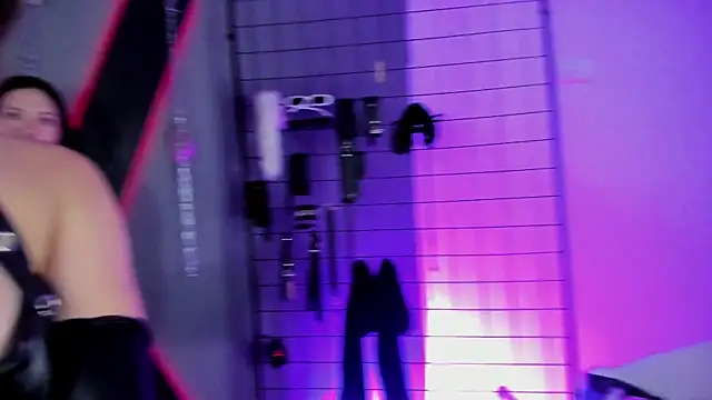 MissKara Ariana bdsm online show from 11/26/25, 10:49