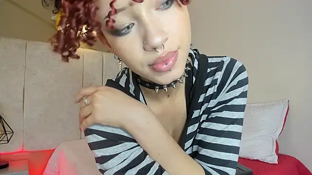 EmiilyWillss online show from 09/18/25, 03:03