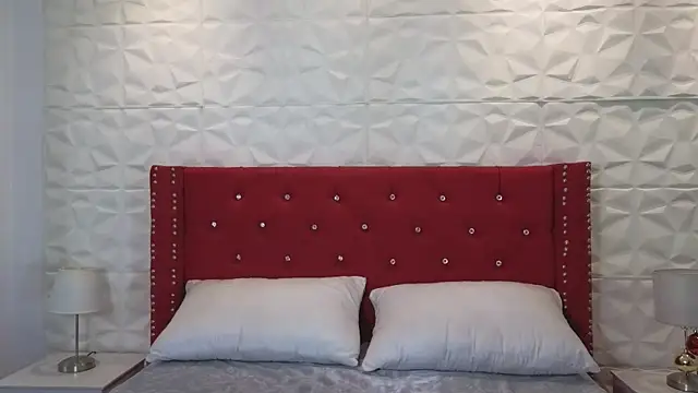 Lucy n pink online show from 12/14/25, 02:00