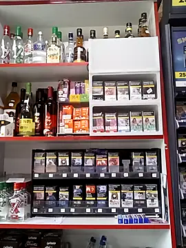 Snapshot of Fluturas2 chatting on 11/02/25, 07:55 Fluturas2 online show from 11/02/25, 07:55