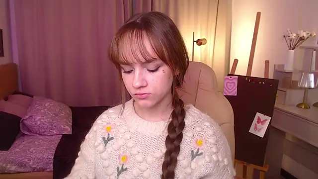 Snapshot of Jamie_Chung chatting on 11/22/25, 01:04 Jamie Chung online show from 11/22/25, 01:04